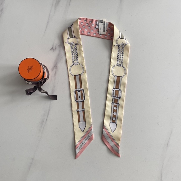 Hermes Grand Tralala Twilly Pink Rose - Picture 3 of 9